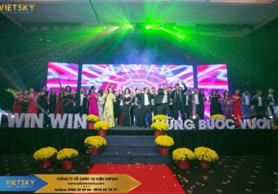 Ý Tưởng Quà Tặng Lễ Tất Niên Cho Nhân Viên Ý Nghĩa