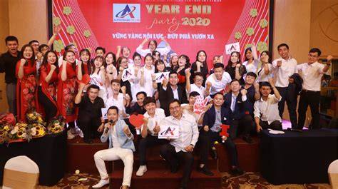 Tổ Chức Tiệc Tất Niên Cho Công Ty Chuyên Nghiệp